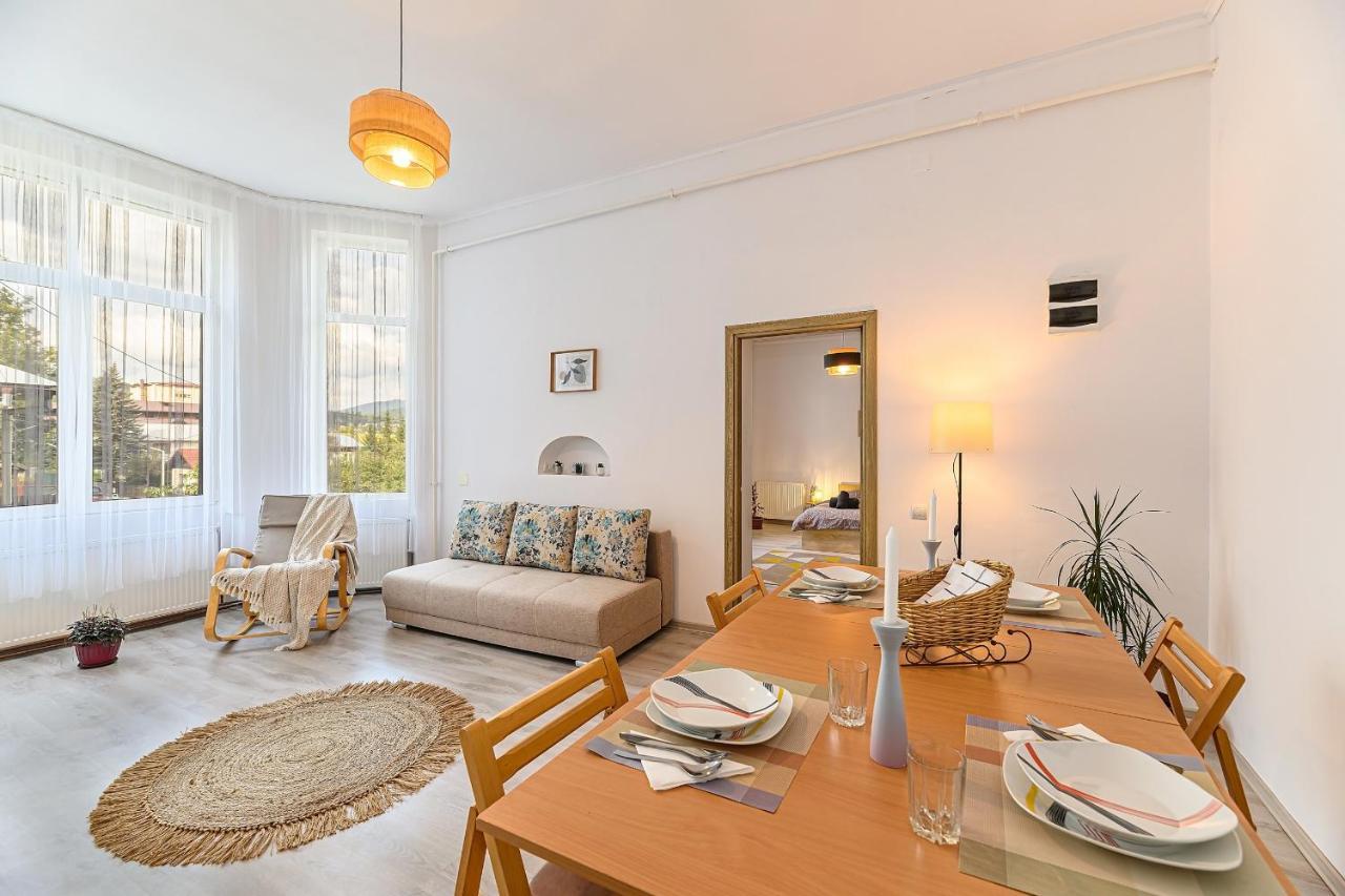 Mountain Oasis Apartment Sinaia Exteriér fotografie
