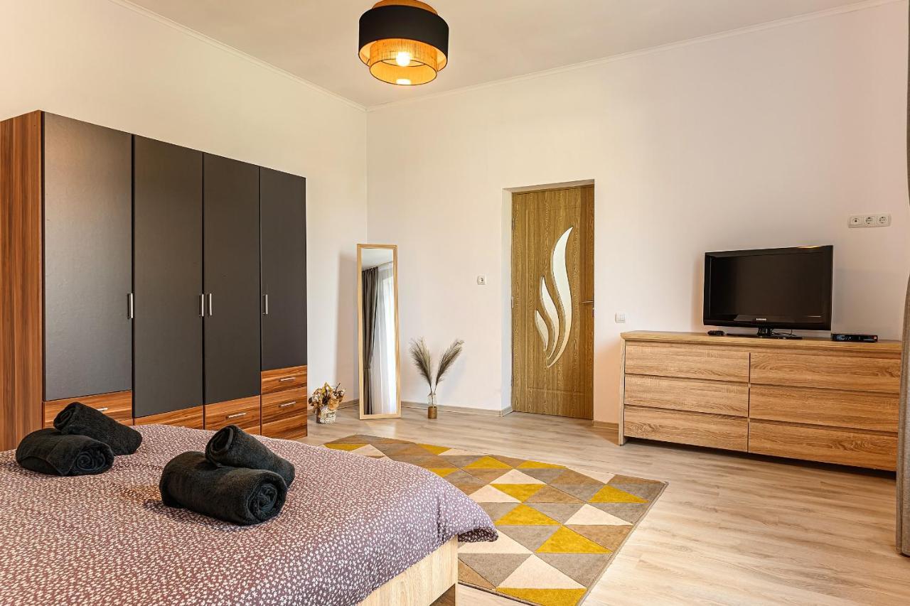 Mountain Oasis Apartment Sinaia Exteriér fotografie