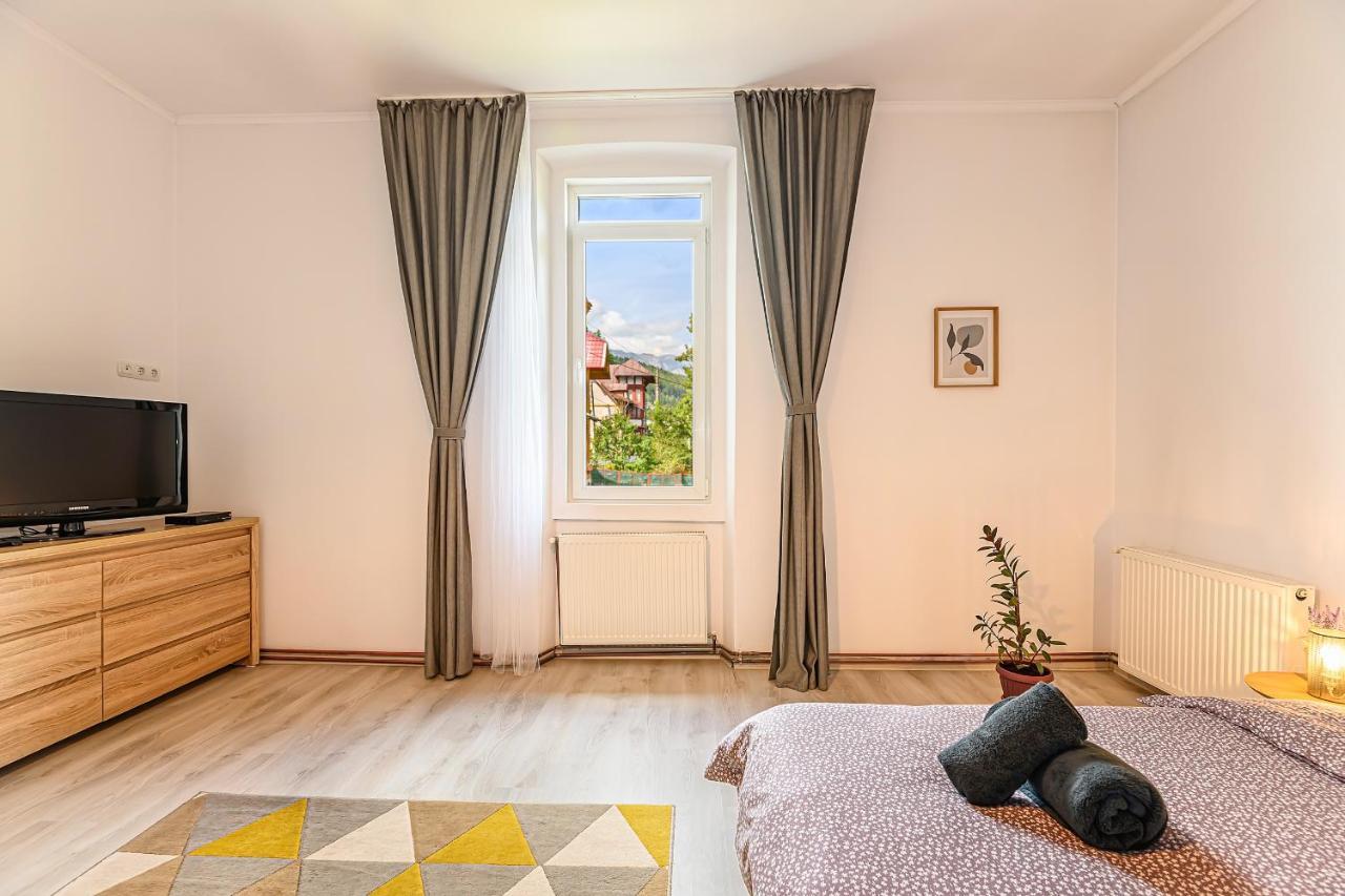 Mountain Oasis Apartment Sinaia Exteriér fotografie